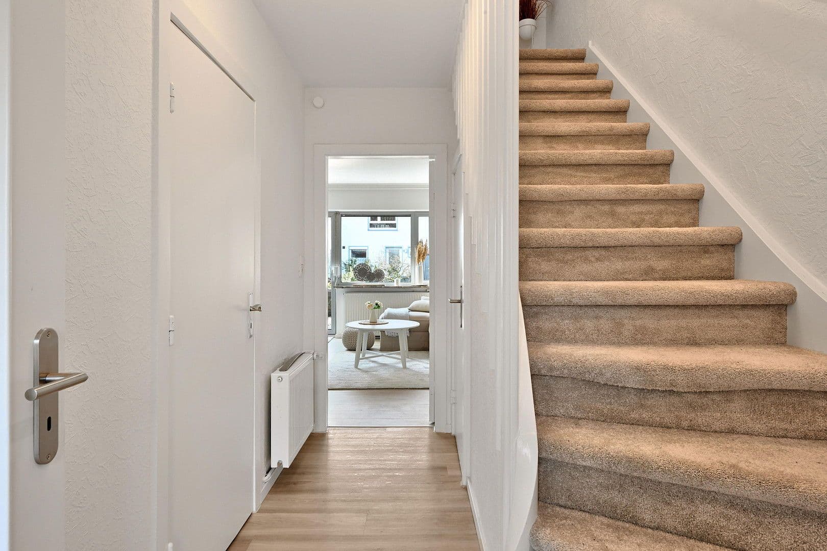 Prodej domu 117 m², pozemek 180 m², Bremen, Bremen Prodej domu 117 m², pozemek 180 m², Bremen, Bremen