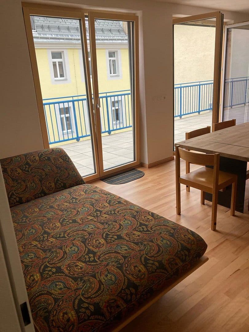 Prodej bytu 3+1 64 m², Hirschengasse 16, Stiege 2, Wien, Wien Prodej bytu 3+1 64 m², Hirschengasse 16, Stiege 2, Wien, Wien