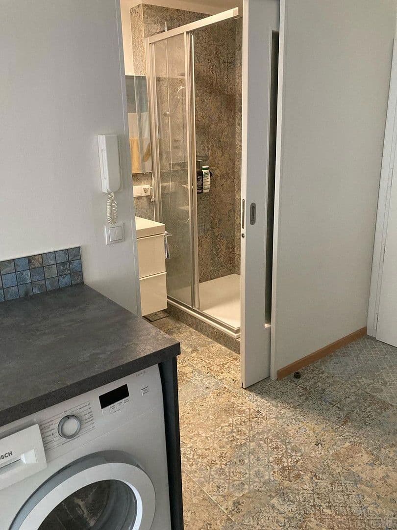 Prodej bytu 3+1 64 m², Hirschengasse 16, Stiege 2, Wien, Wien Prodej bytu 3+1 64 m², Hirschengasse 16, Stiege 2, Wien, Wien