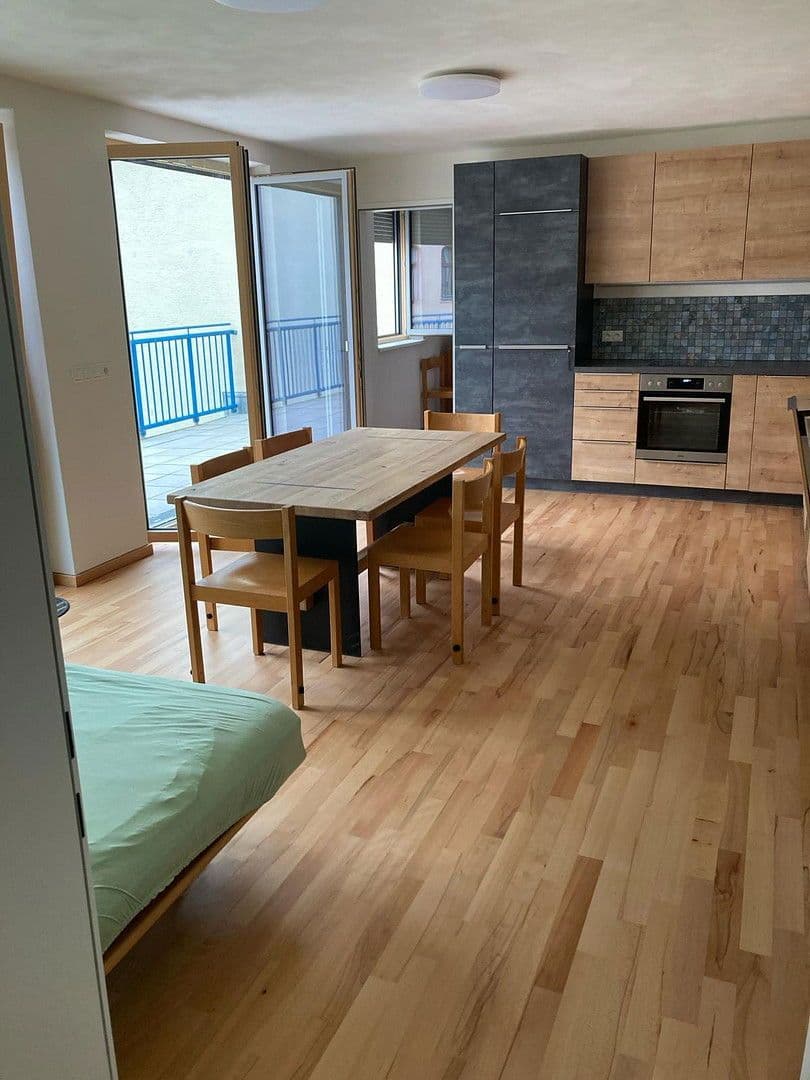 Prodej bytu 3+1 64 m², Hirschengasse 16, Stiege 2, Wien, Wien Prodej bytu 3+1 64 m², Hirschengasse 16, Stiege 2, Wien, Wien