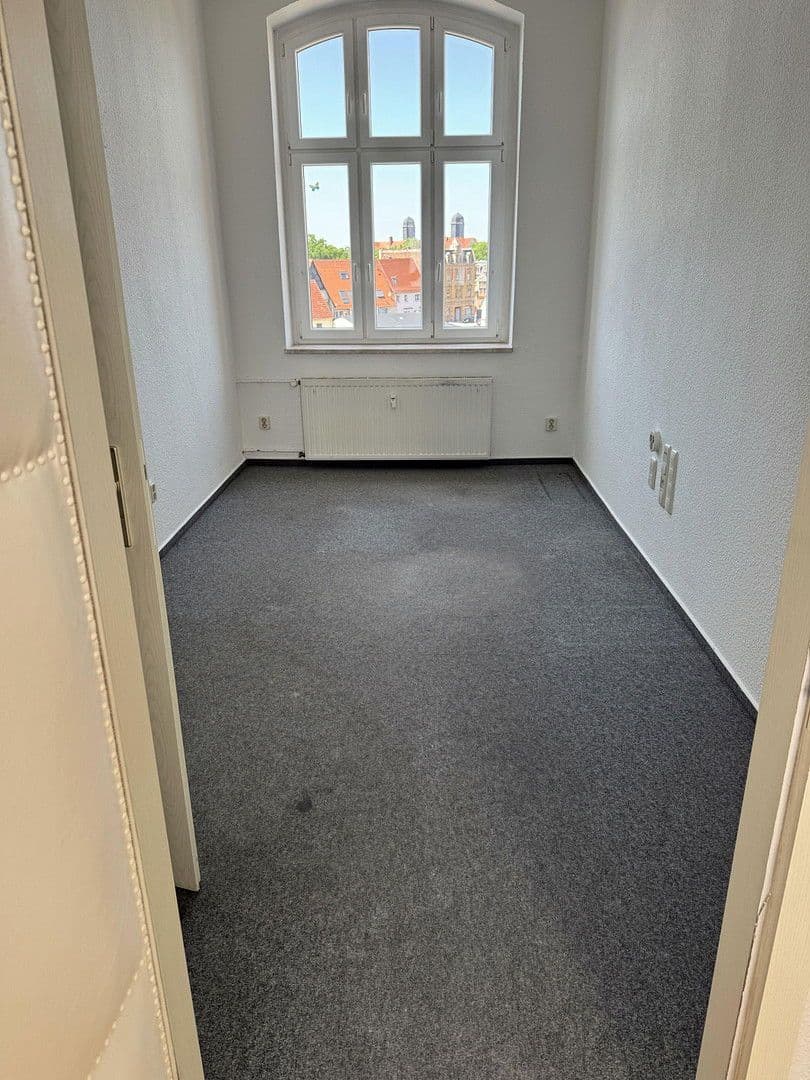 Prodej domu 1.083 m², pozemek 595 m², Köthen (Anhalt), Sasko-Anhaltsko Prodej domu 1.083 m², pozemek 595 m², Köthen (Anhalt), Sasko-Anhaltsko