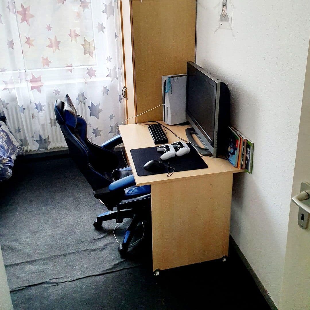 Pronájem bytu 5+1 100 m², Pappelstraße 11, Visselhövede, Dolní Sasko Pronájem bytu 5+1 100 m², Pappelstraße 11, Visselhövede, Dolní Sasko