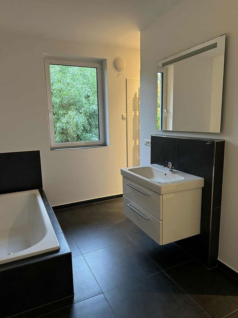 Prodej domu 130 m², pozemek 338 m², Bad Bramstedt, Šlesvicko-Holštýnsko Prodej domu 130 m², pozemek 338 m², Bad Bramstedt, Šlesvicko-Holštýnsko