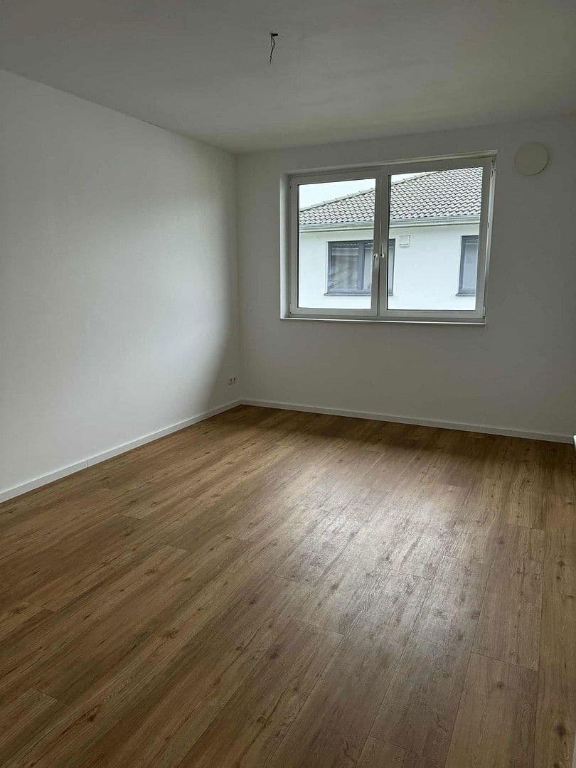Prodej domu 130 m², pozemek 338 m², Bad Bramstedt, Šlesvicko-Holštýnsko Prodej domu 130 m², pozemek 338 m², Bad Bramstedt, Šlesvicko-Holštýnsko