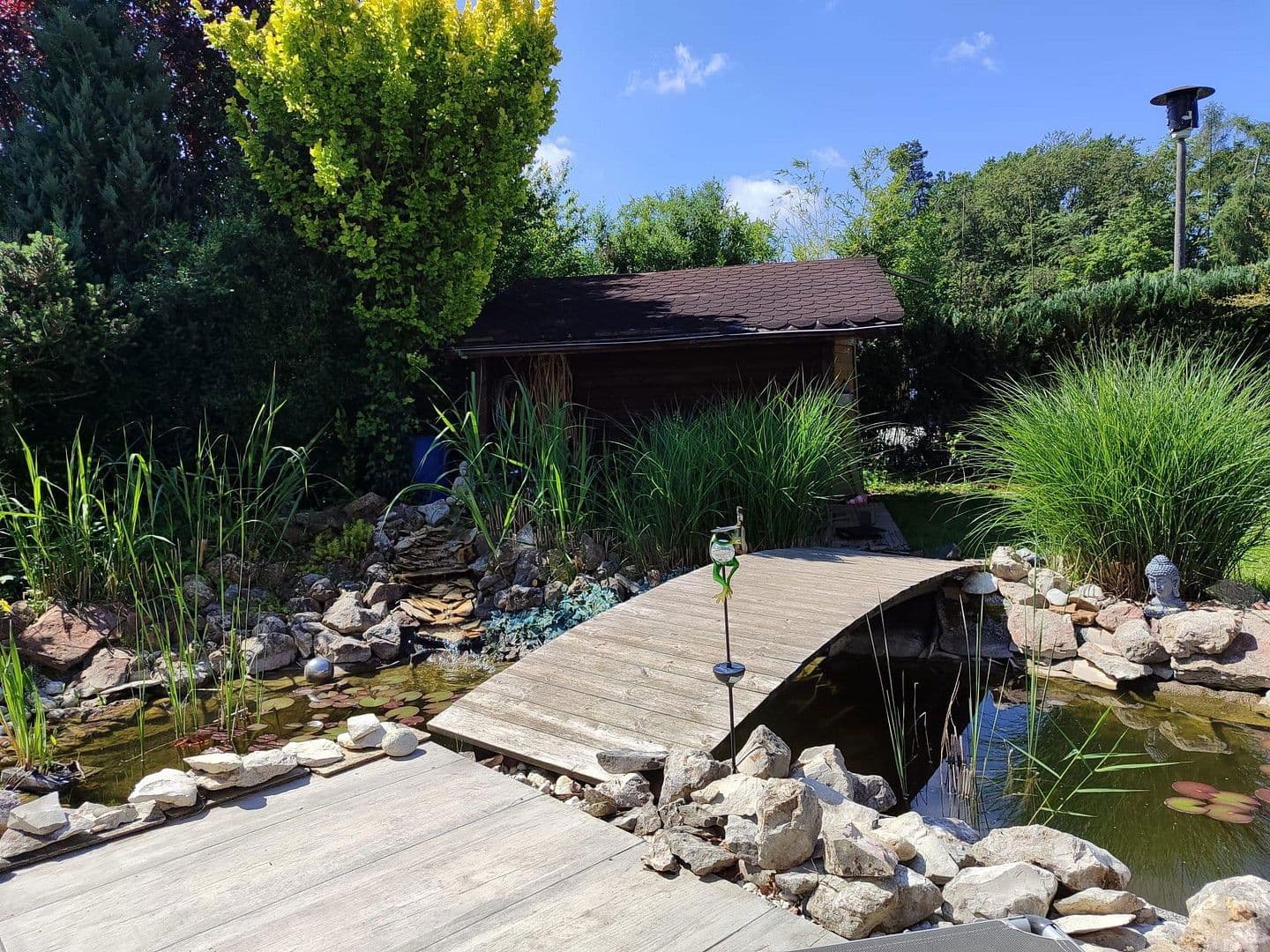 Prodej domu 230 m², pozemek 923 m², Eckental, Bavorsko Prodej domu 230 m², pozemek 923 m², Eckental, Bavorsko