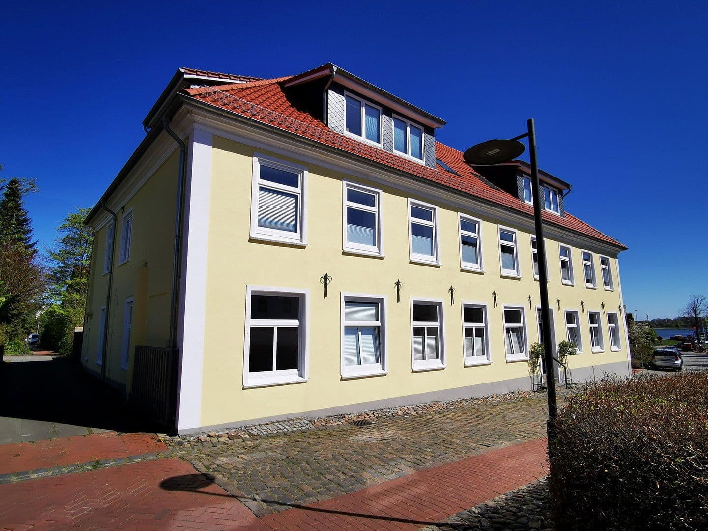 Pronájem bytu 3+1 85 m², Hafenstraße 7, Šlesvik, Šlesvicko-Holštýnsko Pronájem bytu 3+1 85 m², Hafenstraße 7, Šlesvik, Šlesvicko-Holštýnsko