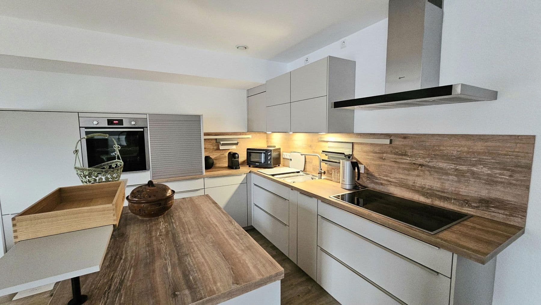 Prodej bytu 2+1 80 m², Nienhagen, Dolní Sasko Prodej bytu 2+1 80 m², Nienhagen, Dolní Sasko