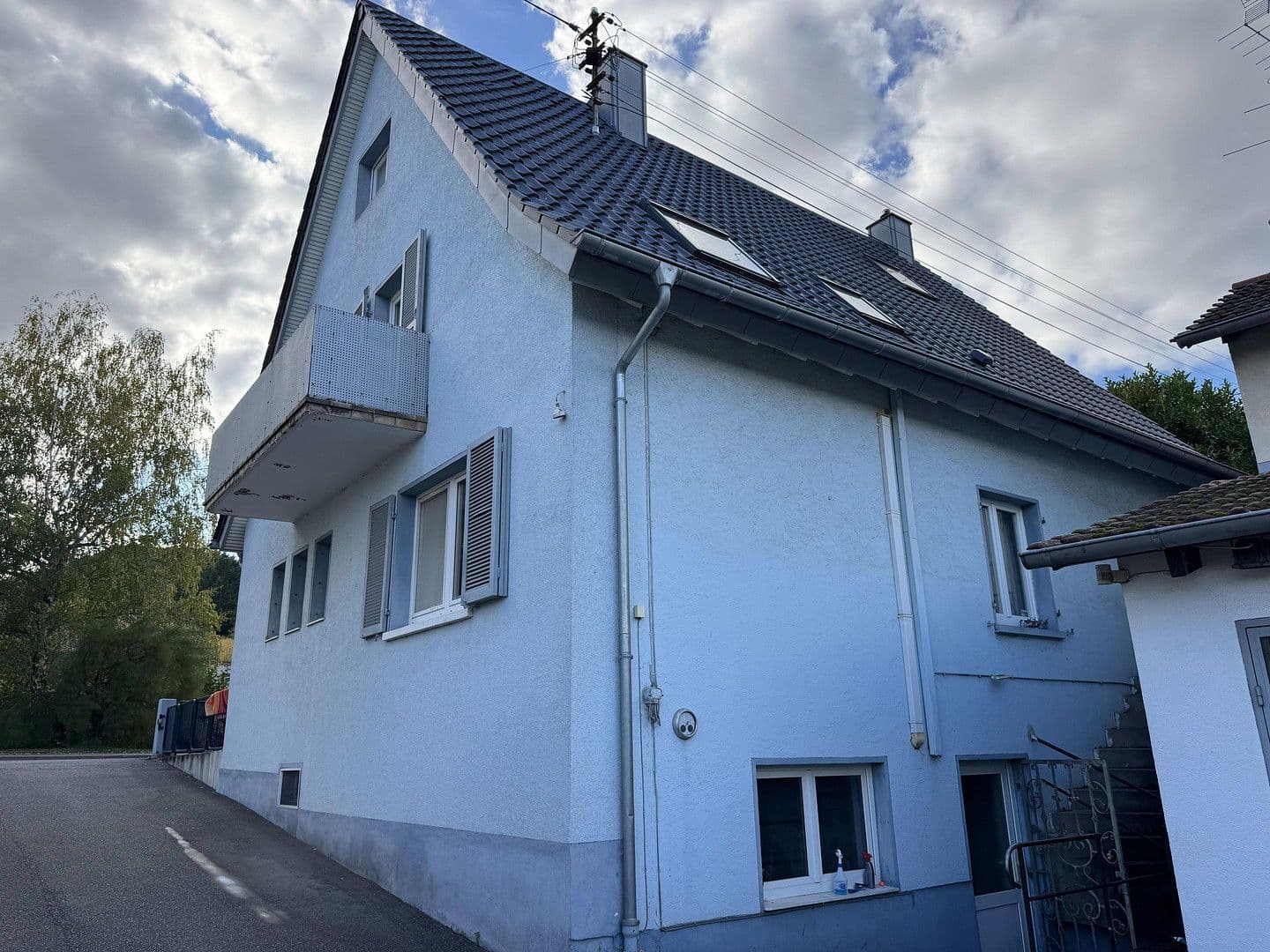 Pronájem domu 195 m², pozemek 350 m², Weinstrasse 181, Albersweiler, Porýní-Falc Pronájem domu 195 m², pozemek 350 m², Weinstrasse 181, Albersweiler, Porýní-Falc