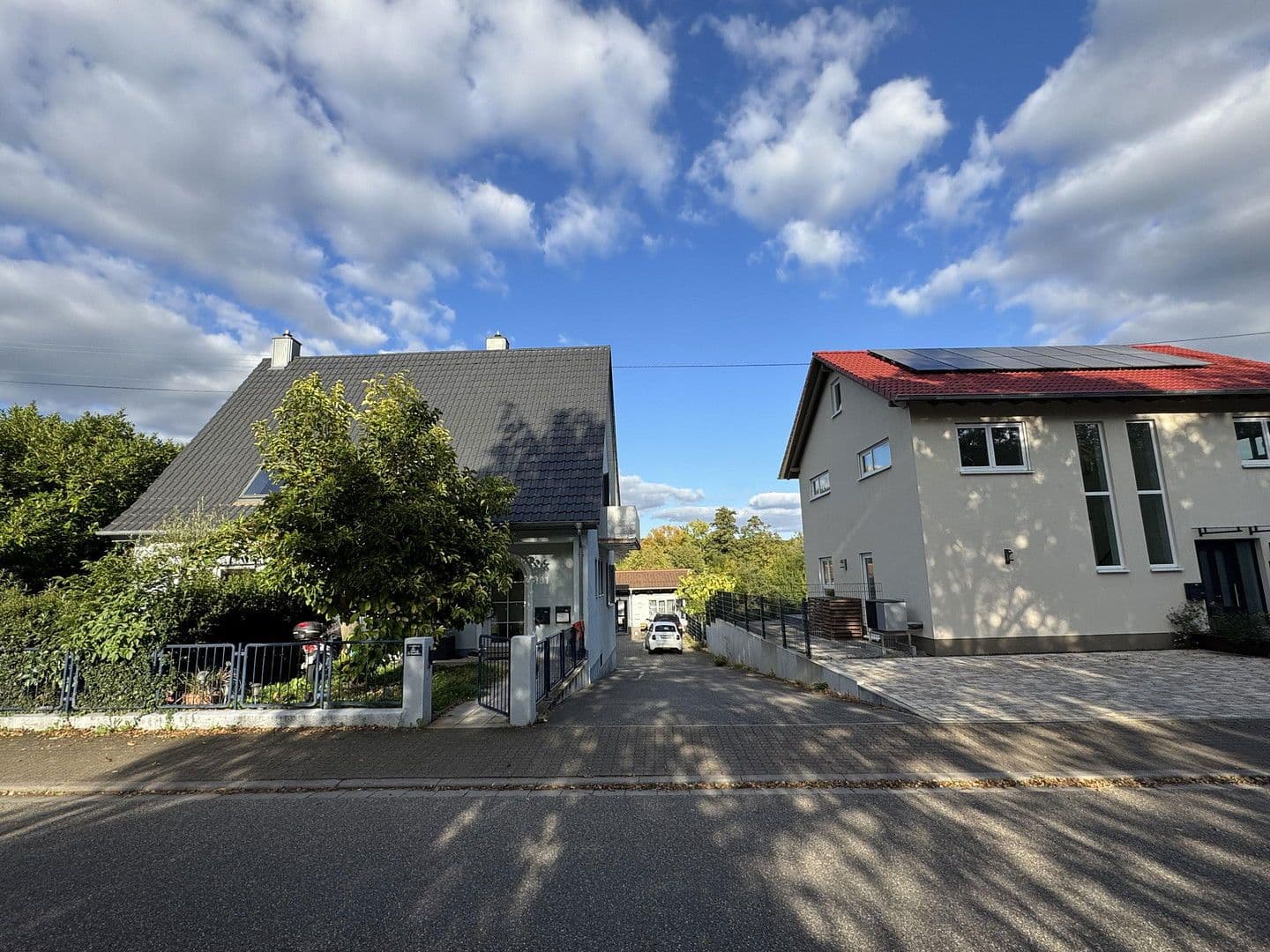 Pronájem domu 195 m², pozemek 350 m², Weinstrasse 181, Albersweiler, Porýní-Falc Pronájem domu 195 m², pozemek 350 m², Weinstrasse 181, Albersweiler, Porýní-Falc