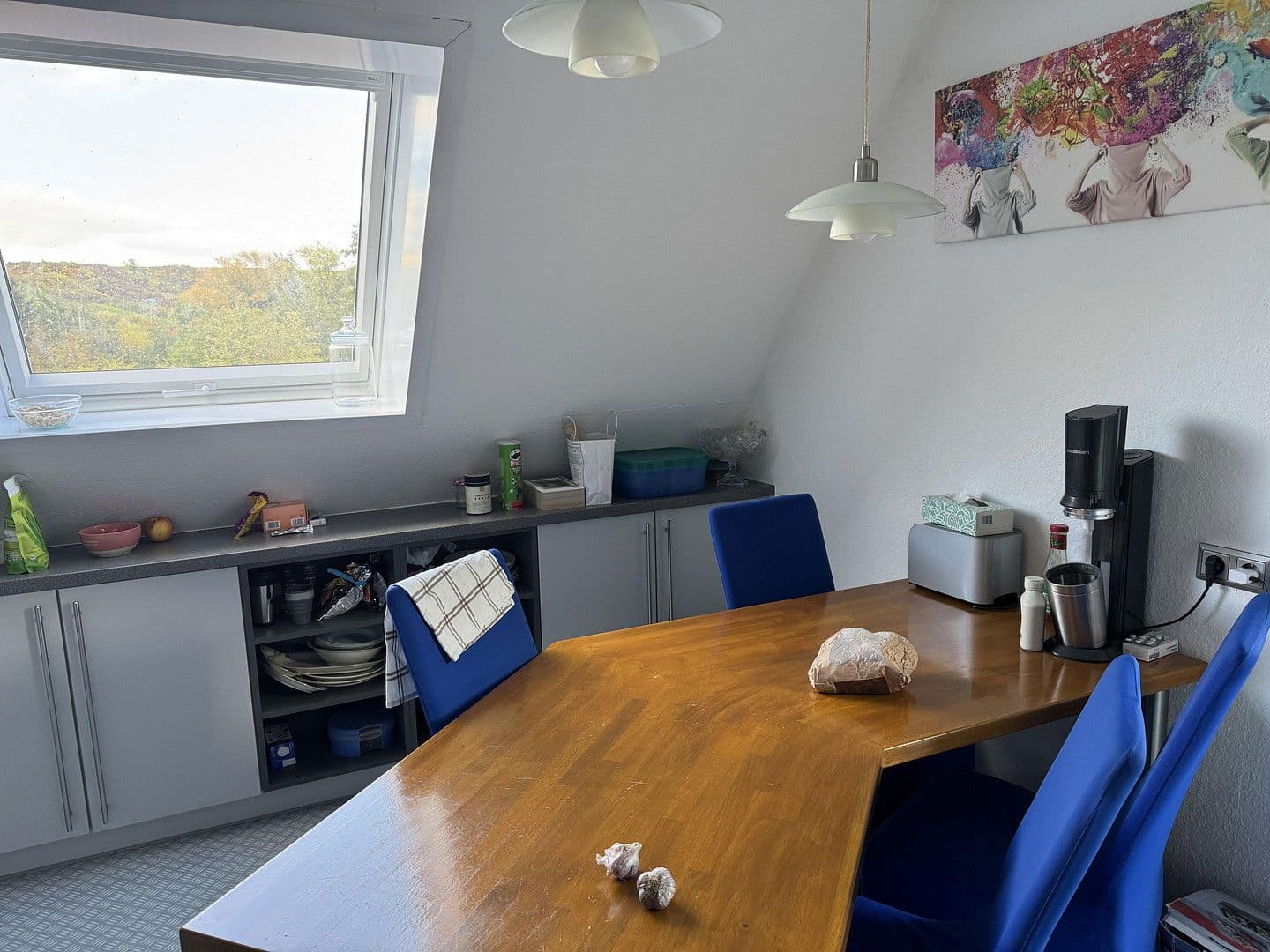 Pronájem domu 195 m², pozemek 350 m², Weinstrasse 181, Albersweiler, Porýní-Falc Pronájem domu 195 m², pozemek 350 m², Weinstrasse 181, Albersweiler, Porýní-Falc