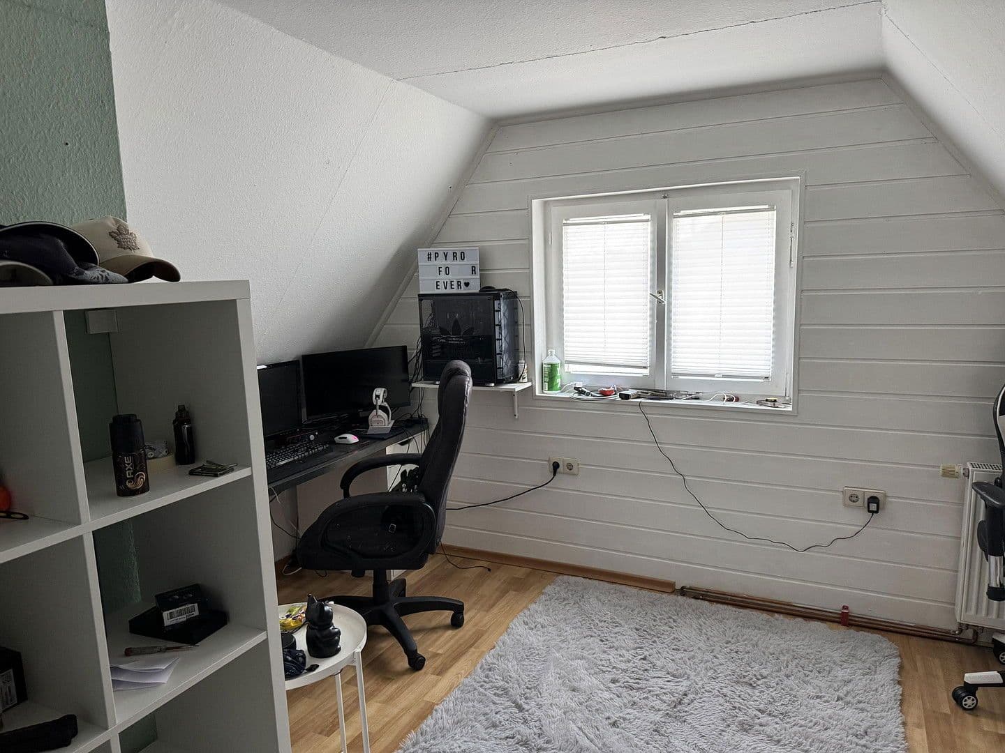 Pronájem domu 195 m², pozemek 350 m², Weinstrasse 181, Albersweiler, Porýní-Falc Pronájem domu 195 m², pozemek 350 m², Weinstrasse 181, Albersweiler, Porýní-Falc