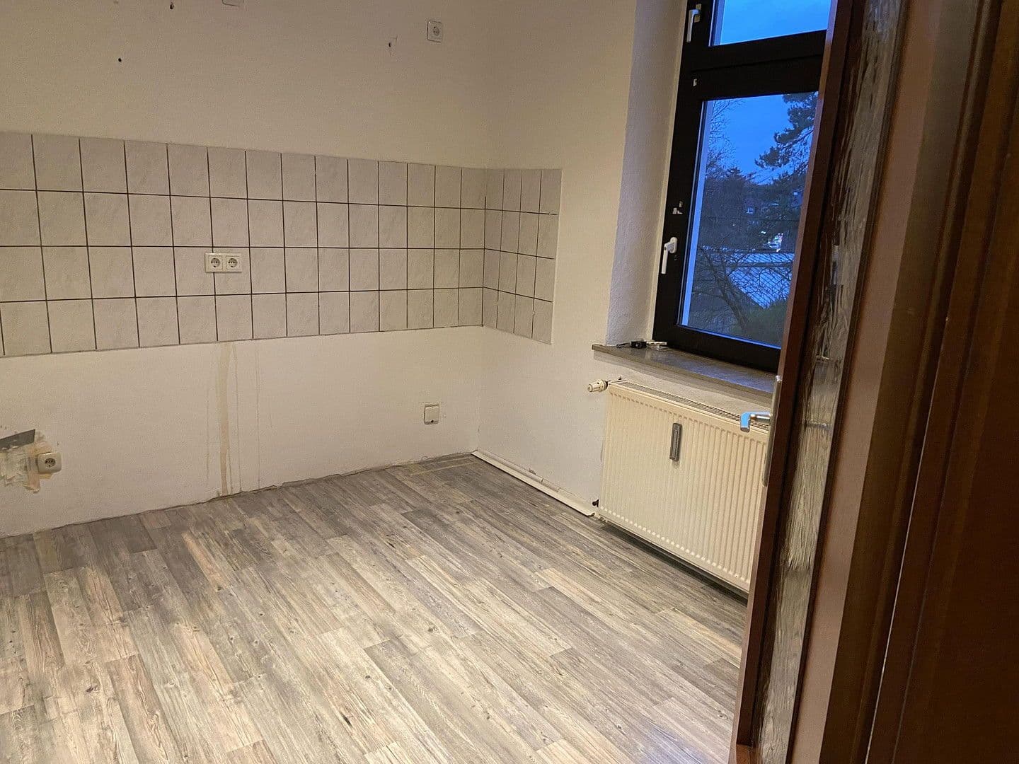 Pronájem bytu 5+1 105 m², Flurstr.41, Oberhausen, Severní Porýní-Vestfálsko Pronájem bytu 5+1 105 m², Flurstr.41, Oberhausen, Severní Porýní-Vestfálsko
