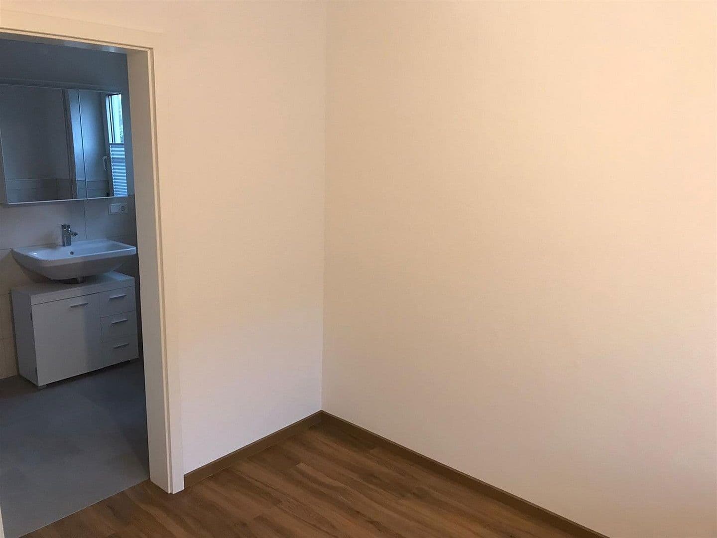Pronájem bytu 2+1 34 m², Pfatter, Bavorsko Pronájem bytu 2+1 34 m², Pfatter, Bavorsko
