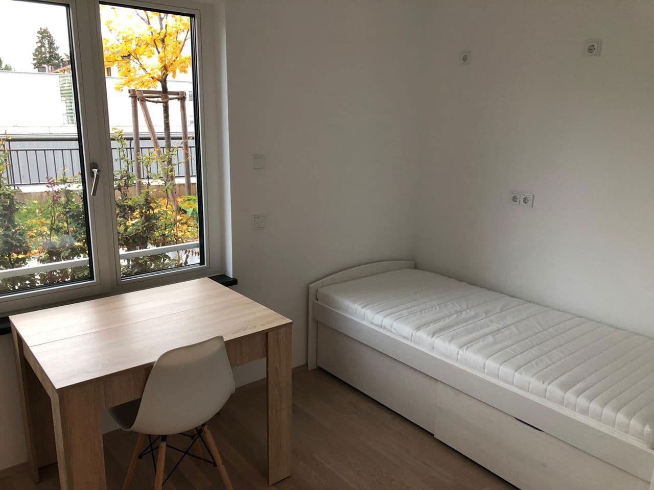 Pronájem bytu 10 m², Konrad-Celtis-Str. 103, München, Bavorsko Pronájem bytu 10 m², Konrad-Celtis-Str. 103, München, Bavorsko