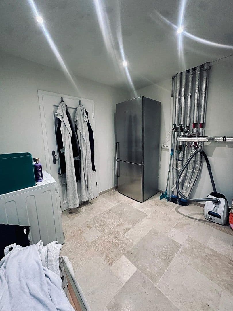 Prodej domu 260 m², pozemek 9.000 m², Glauchauer Straße 12, Glauchau, Sasko Prodej domu 260 m², pozemek 9.000 m², Glauchauer Straße 12, Glauchau, Sasko