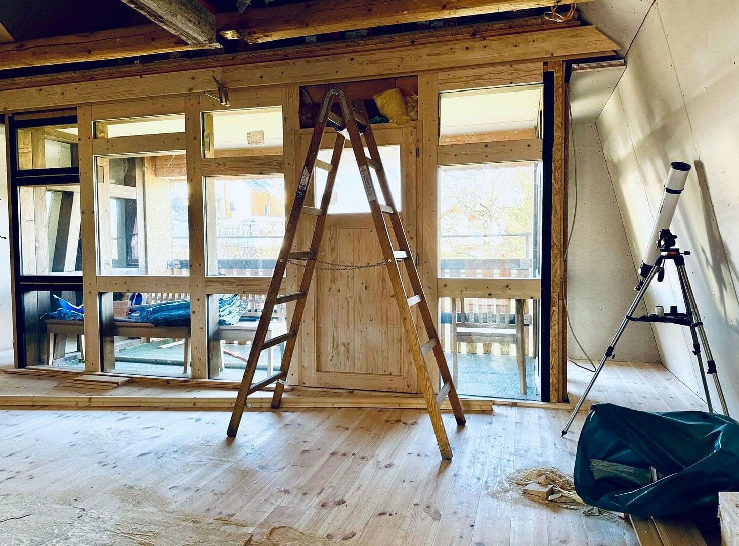 Prodej domu 260 m², pozemek 9.000 m², Glauchauer Straße 12, Glauchau, Sasko Prodej domu 260 m², pozemek 9.000 m², Glauchauer Straße 12, Glauchau, Sasko