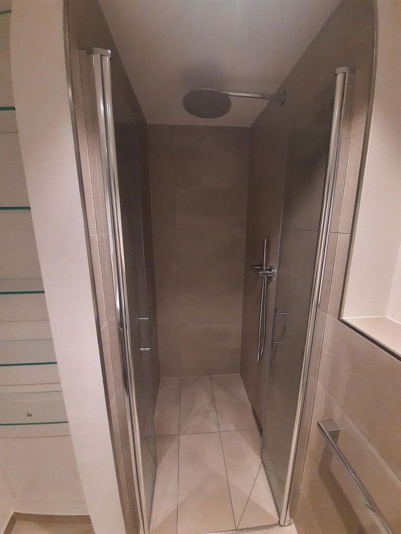 Pronájem bytu 1+1 25 m², Kleyerstr. 1, Frankfurt (Main) - Gallusviertel, Hessen Pronájem bytu 1+1 25 m², Kleyerstr. 1, Frankfurt (Main) - Gallusviertel, Hessen