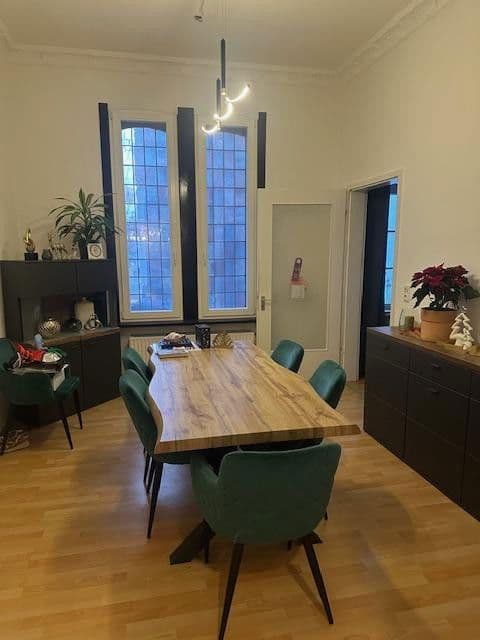 Pronájem bytu 4+1 126 m², Uhlemeyerstr. 15, Hannover, Dolní Sasko Pronájem bytu 4+1 126 m², Uhlemeyerstr. 15, Hannover, Dolní Sasko