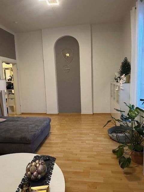 Pronájem bytu 4+1 126 m², Uhlemeyerstr. 15, Hannover, Dolní Sasko Pronájem bytu 4+1 126 m², Uhlemeyerstr. 15, Hannover, Dolní Sasko