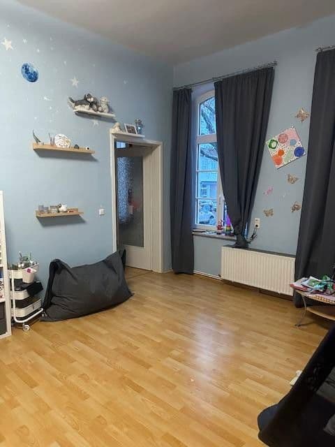 Pronájem bytu 4+1 126 m², Uhlemeyerstr. 15, Hannover, Dolní Sasko Pronájem bytu 4+1 126 m², Uhlemeyerstr. 15, Hannover, Dolní Sasko