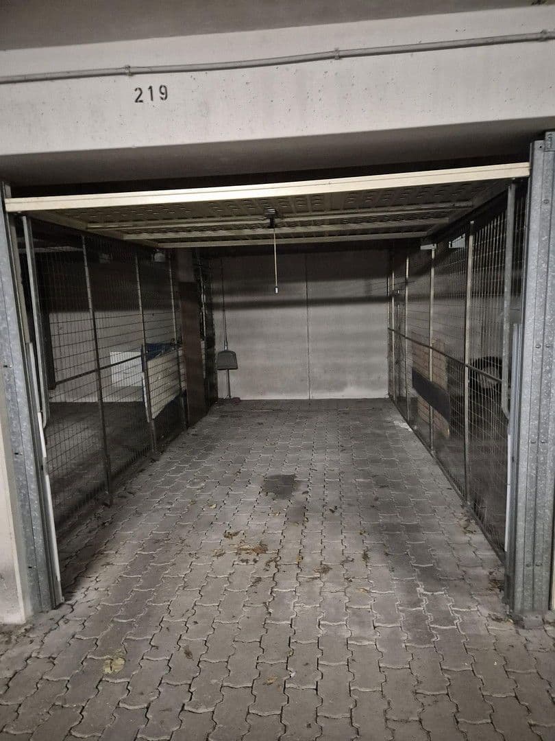 Pronájem bytu 2+1 67 m², Berliner Straße 64, Steinbach (Taunus), Hessen Pronájem bytu 2+1 67 m², Berliner Straße 64, Steinbach (Taunus), Hessen