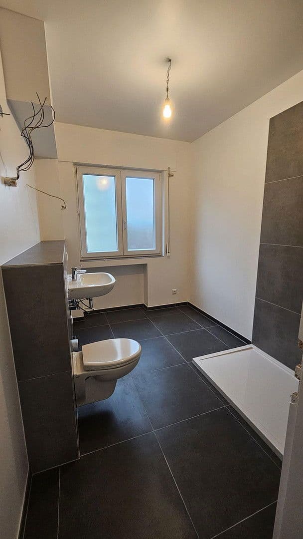 Pronájem bytu 2+1 67 m², Berliner Straße 64, Steinbach (Taunus), Hessen Pronájem bytu 2+1 67 m², Berliner Straße 64, Steinbach (Taunus), Hessen