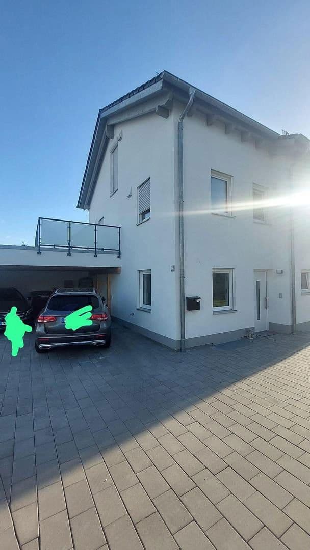 Pronájem domu 124 m², pozemek 200 m², Essenbach, Bavorsko Pronájem domu 124 m², pozemek 200 m², Essenbach, Bavorsko