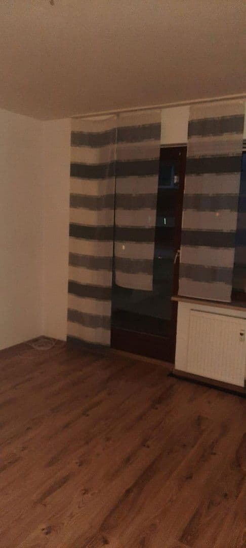 Pronájem bytu 3+1 78 m², Schlachthofstraße 9, Häfen - Bremerhaven, Bremen Pronájem bytu 3+1 78 m², Schlachthofstraße 9, Häfen - Bremerhaven, Bremen