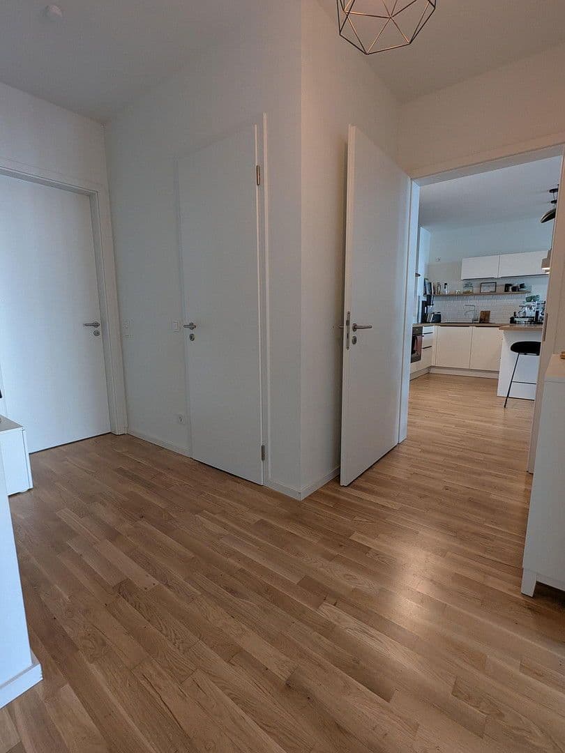 Prodej bytu 4+1 108 m², Odinstraße 23, Berlin, Berlín Prodej bytu 4+1 108 m², Odinstraße 23, Berlin, Berlín