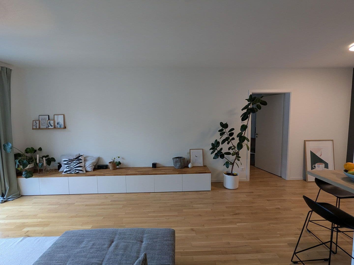 Prodej bytu 4+1 108 m², Odinstraße 23, Berlin, Berlín Prodej bytu 4+1 108 m², Odinstraße 23, Berlin, Berlín