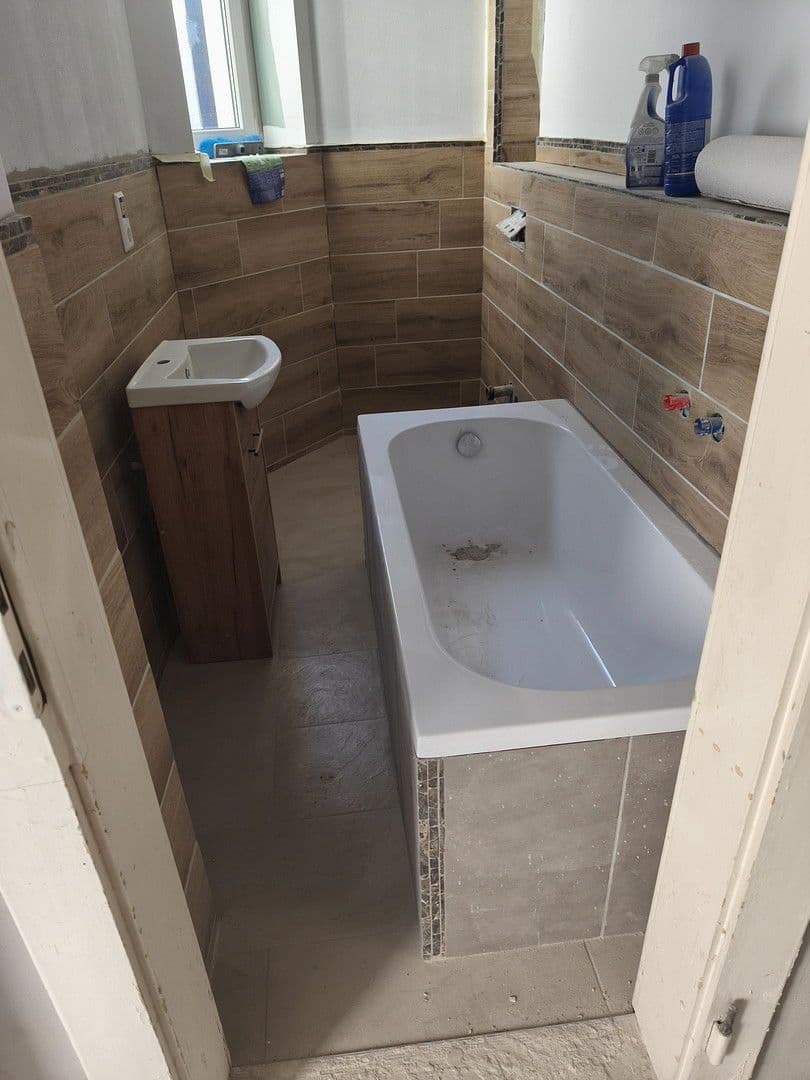 Prodej domu 330 m², pozemek 327 m², Leipzigerstraße 50, Doberlug-Kirchhain, Braniborsko Prodej domu 330 m², pozemek 327 m², Leipzigerstraße 50, Doberlug-Kirchhain, Braniborsko