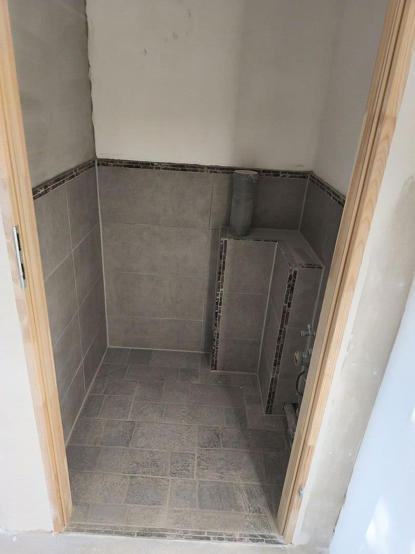 Prodej domu 330 m², pozemek 327 m², Leipzigerstraße 50, Doberlug-Kirchhain, Braniborsko Prodej domu 330 m², pozemek 327 m², Leipzigerstraße 50, Doberlug-Kirchhain, Braniborsko