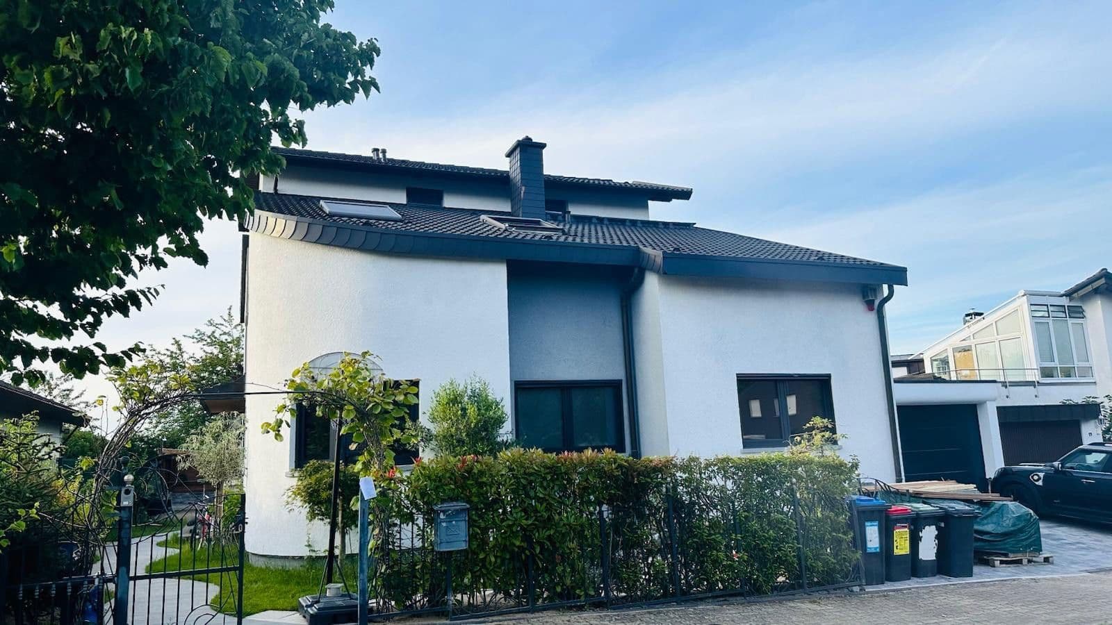 Prodej domu 253 m², pozemek 550 m², Karlsruhe, Bádensko-Württembersko Prodej domu 253 m², pozemek 550 m², Karlsruhe, Bádensko-Württembersko