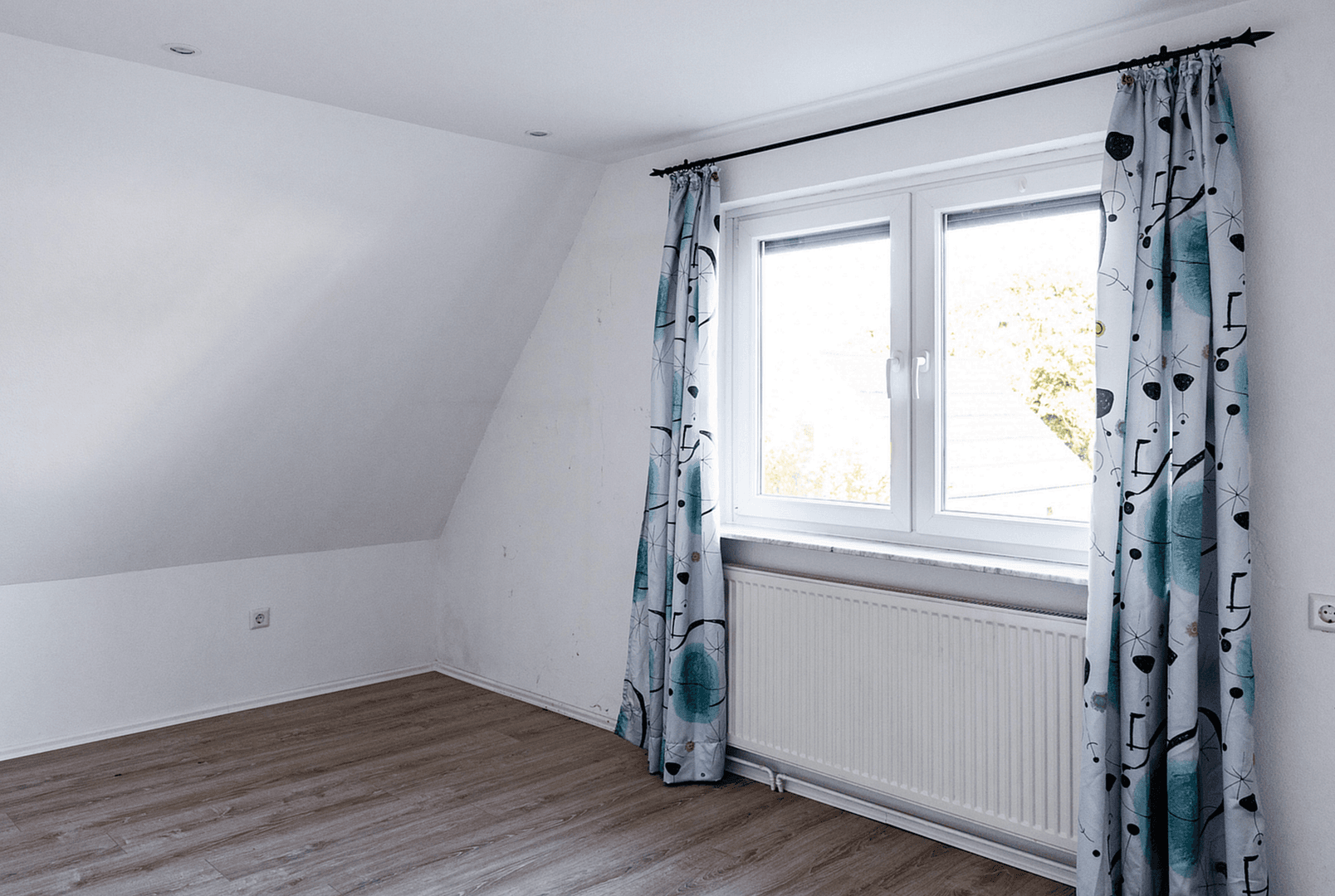 Prodej domu 89 m², pozemek 571 m², Bremerhaven, Bremen Prodej domu 89 m², pozemek 571 m², Bremerhaven, Bremen