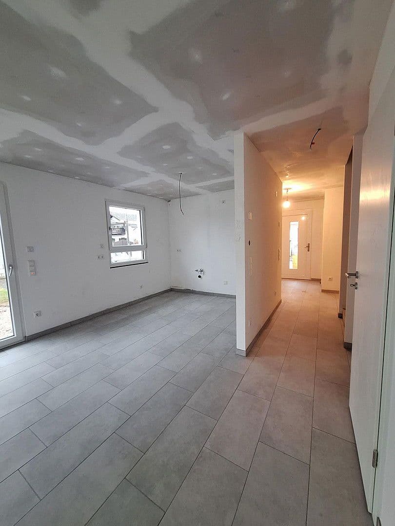 Pronájem domu 152 m², pozemek 320 m², Edling, Bavorsko Pronájem domu 152 m², pozemek 320 m², Edling, Bavorsko