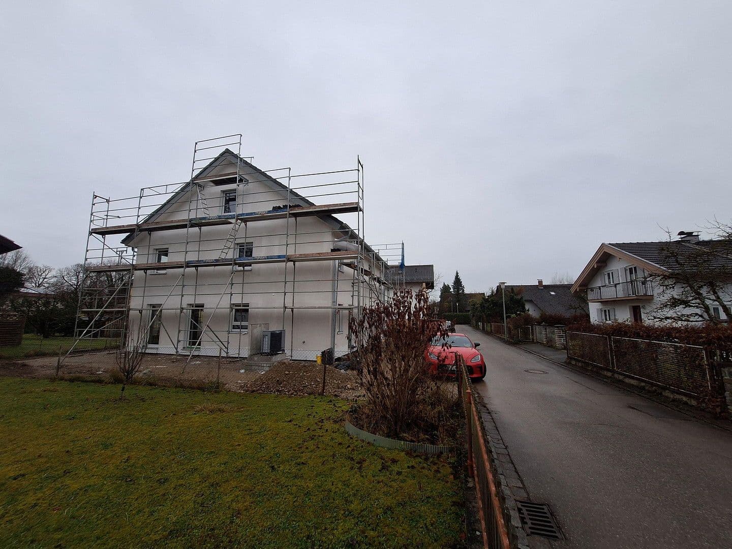 Pronájem domu 152 m², pozemek 320 m², Edling, Bavorsko Pronájem domu 152 m², pozemek 320 m², Edling, Bavorsko