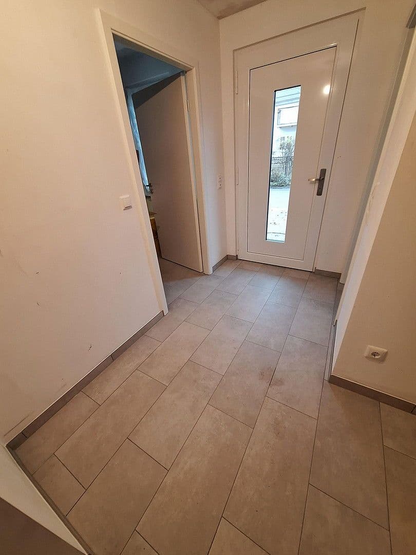 Pronájem domu 152 m², pozemek 320 m², Edling, Bavorsko Pronájem domu 152 m², pozemek 320 m², Edling, Bavorsko