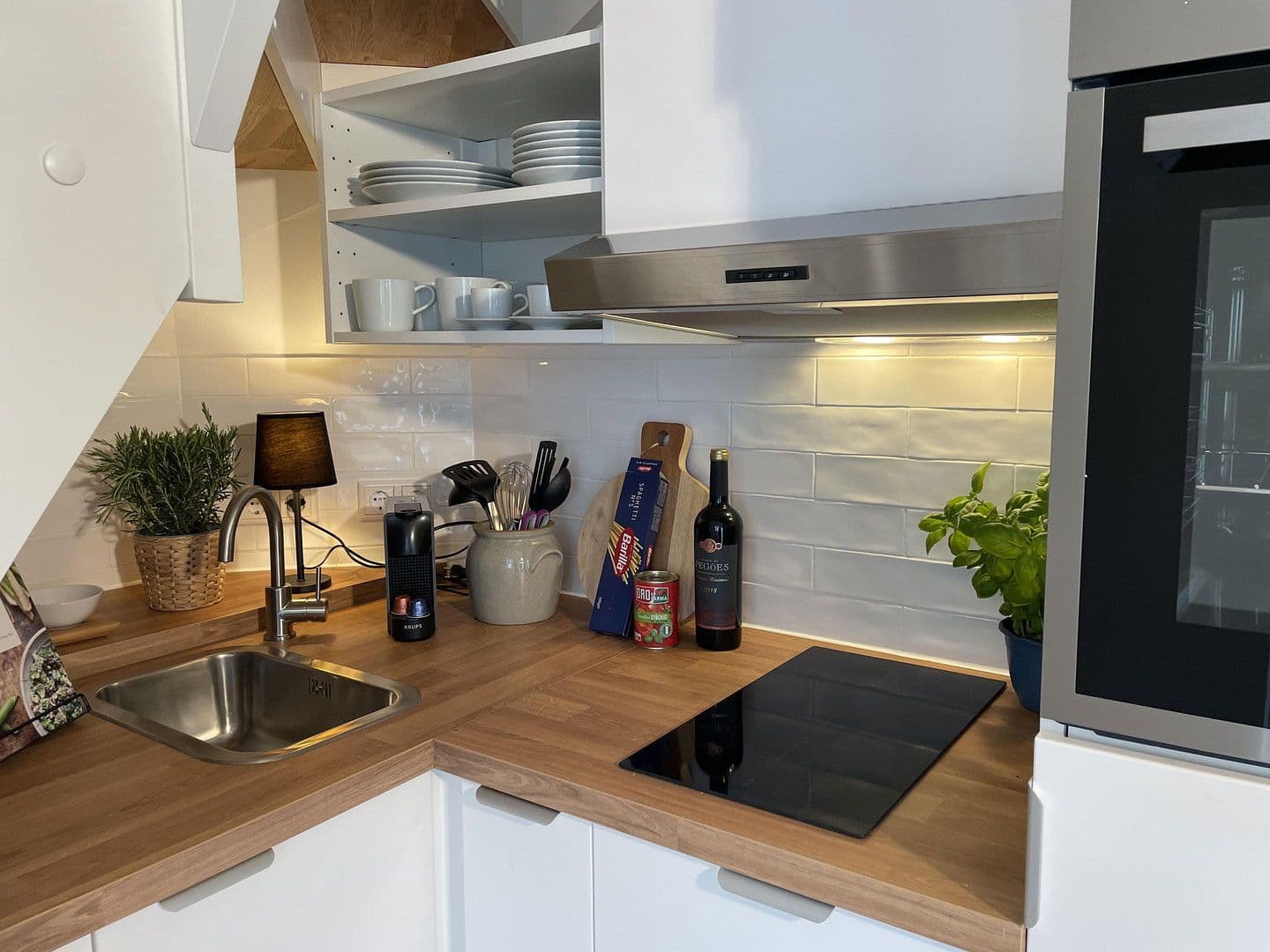 Pronájem bytu 1+kk 42 m², Schwedterstr. 0, Berlin, Berlín Pronájem bytu 1+kk 42 m², Schwedterstr. 0, Berlin, Berlín