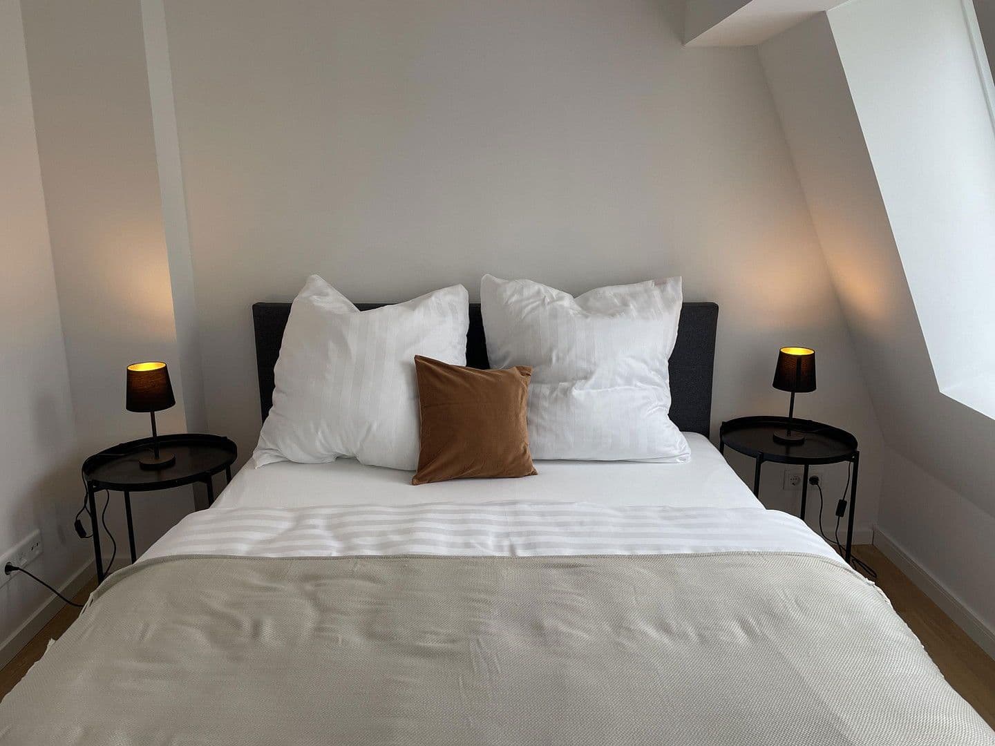 Pronájem bytu 1+kk 42 m², Schwedterstr. 0, Berlin, Berlín Pronájem bytu 1+kk 42 m², Schwedterstr. 0, Berlin, Berlín