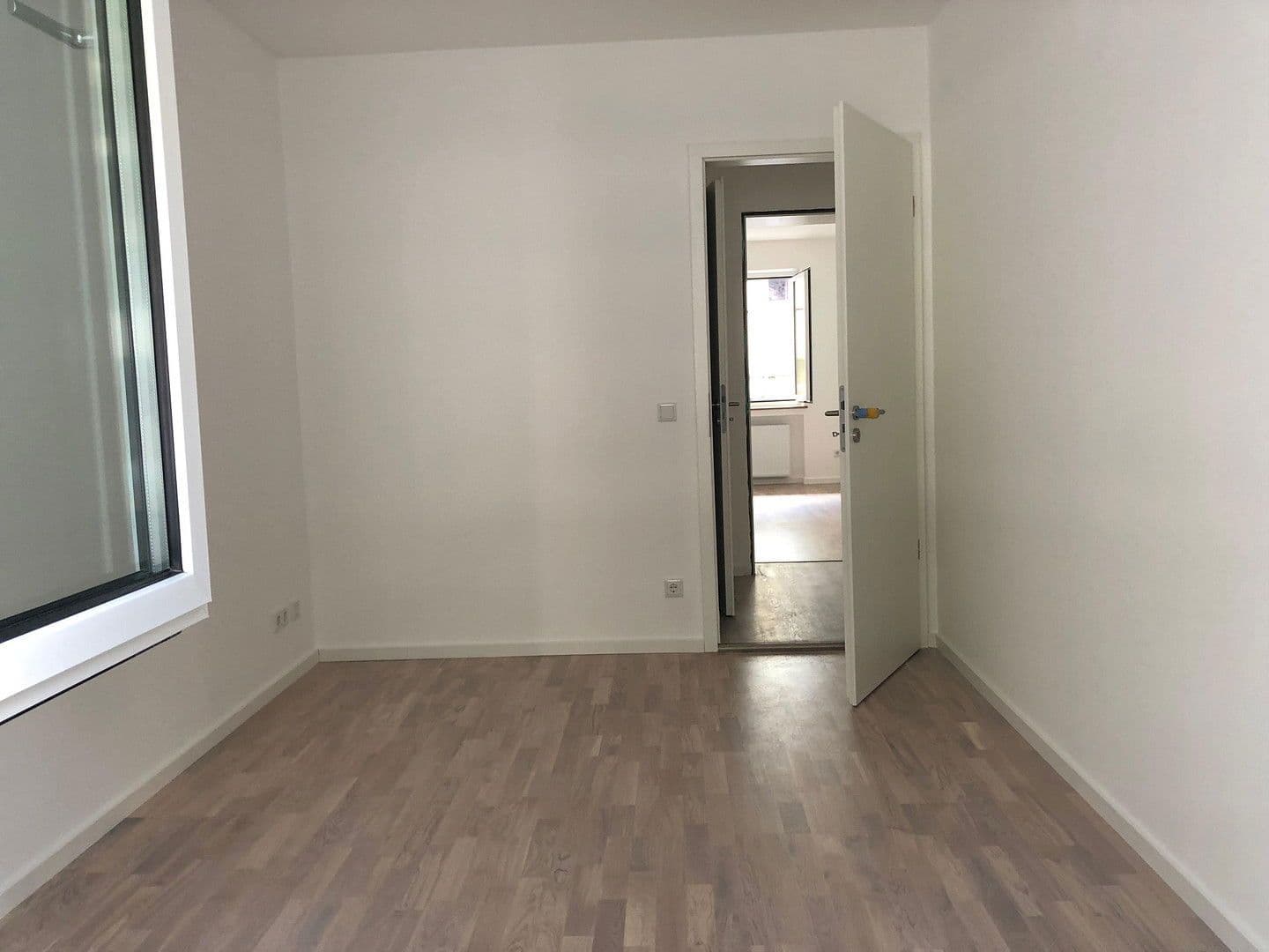 Prodej bytu 3+1 81 m², Prinzregentenstr. 154, München, Bavorsko Prodej bytu 3+1 81 m², Prinzregentenstr. 154, München, Bavorsko
