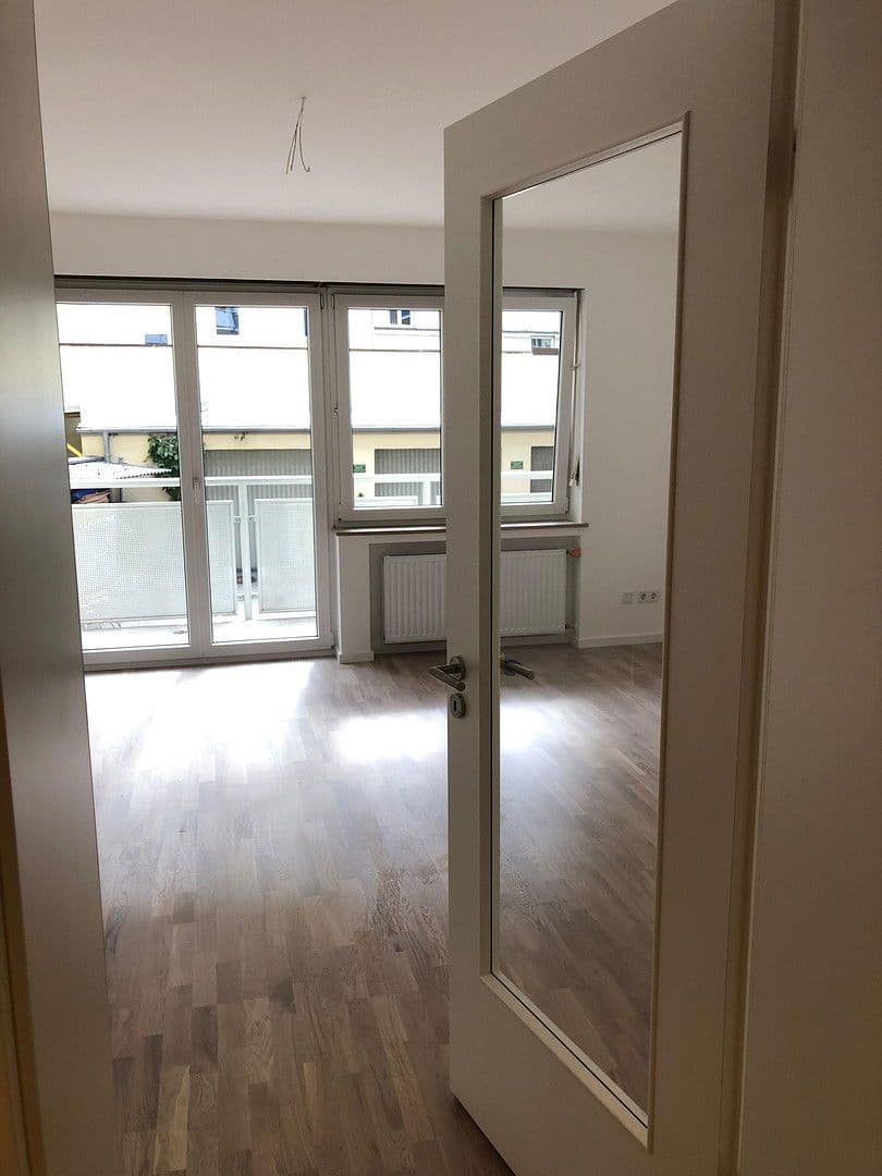 Prodej bytu 3+1 81 m², Prinzregentenstr. 154, München, Bavorsko Prodej bytu 3+1 81 m², Prinzregentenstr. 154, München, Bavorsko