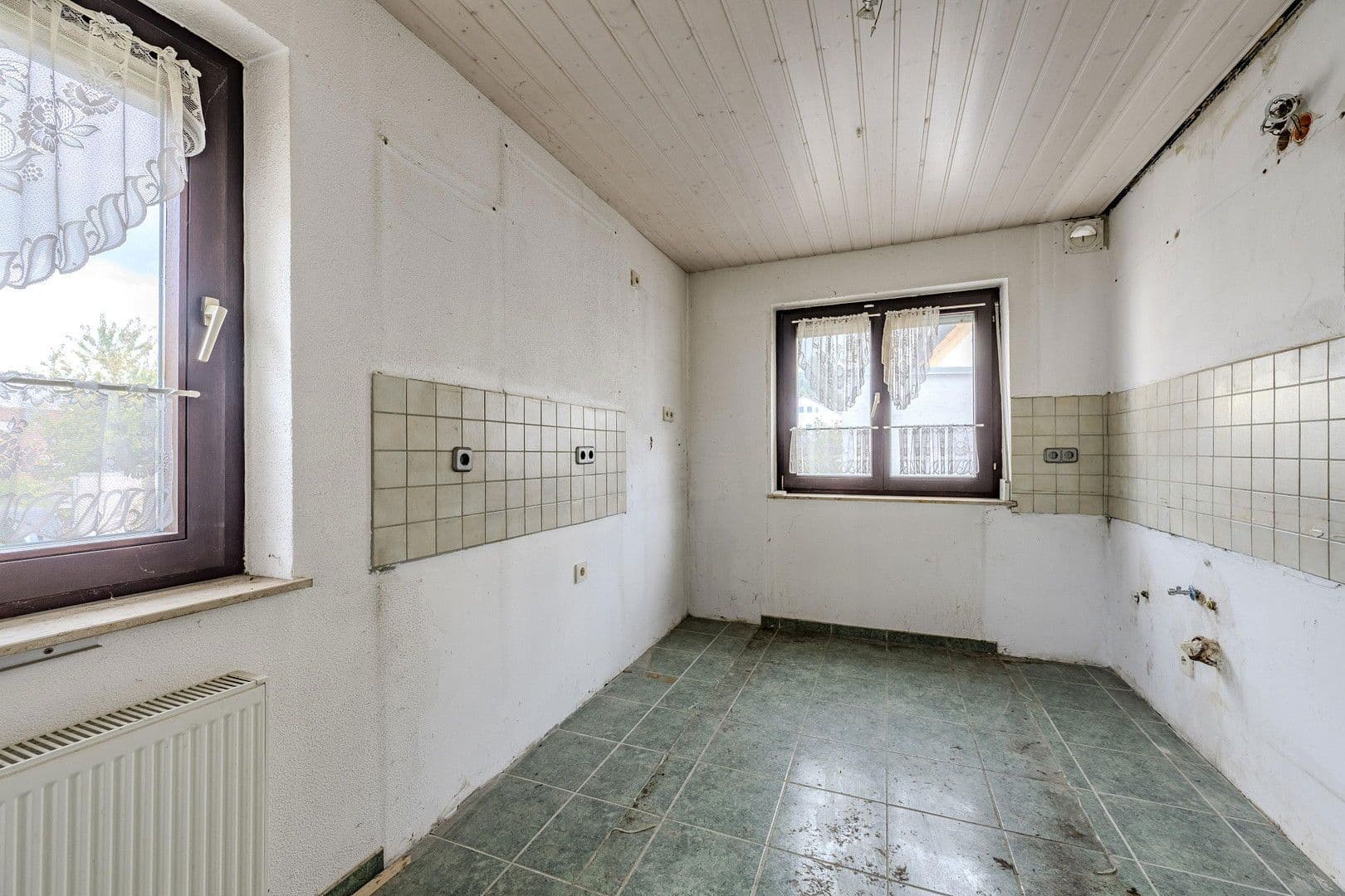 Prodej domu 138 m², pozemek 374 m², Marbach am Neckar, Bádensko-Württembersko Prodej domu 138 m², pozemek 374 m², Marbach am Neckar, Bádensko-Württembersko