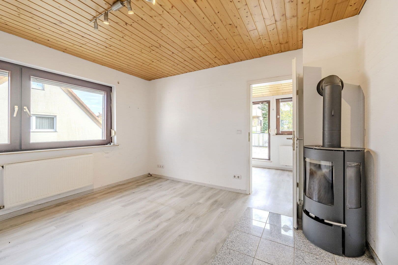 Prodej domu 138 m², pozemek 374 m², Marbach am Neckar, Bádensko-Württembersko Prodej domu 138 m², pozemek 374 m², Marbach am Neckar, Bádensko-Württembersko