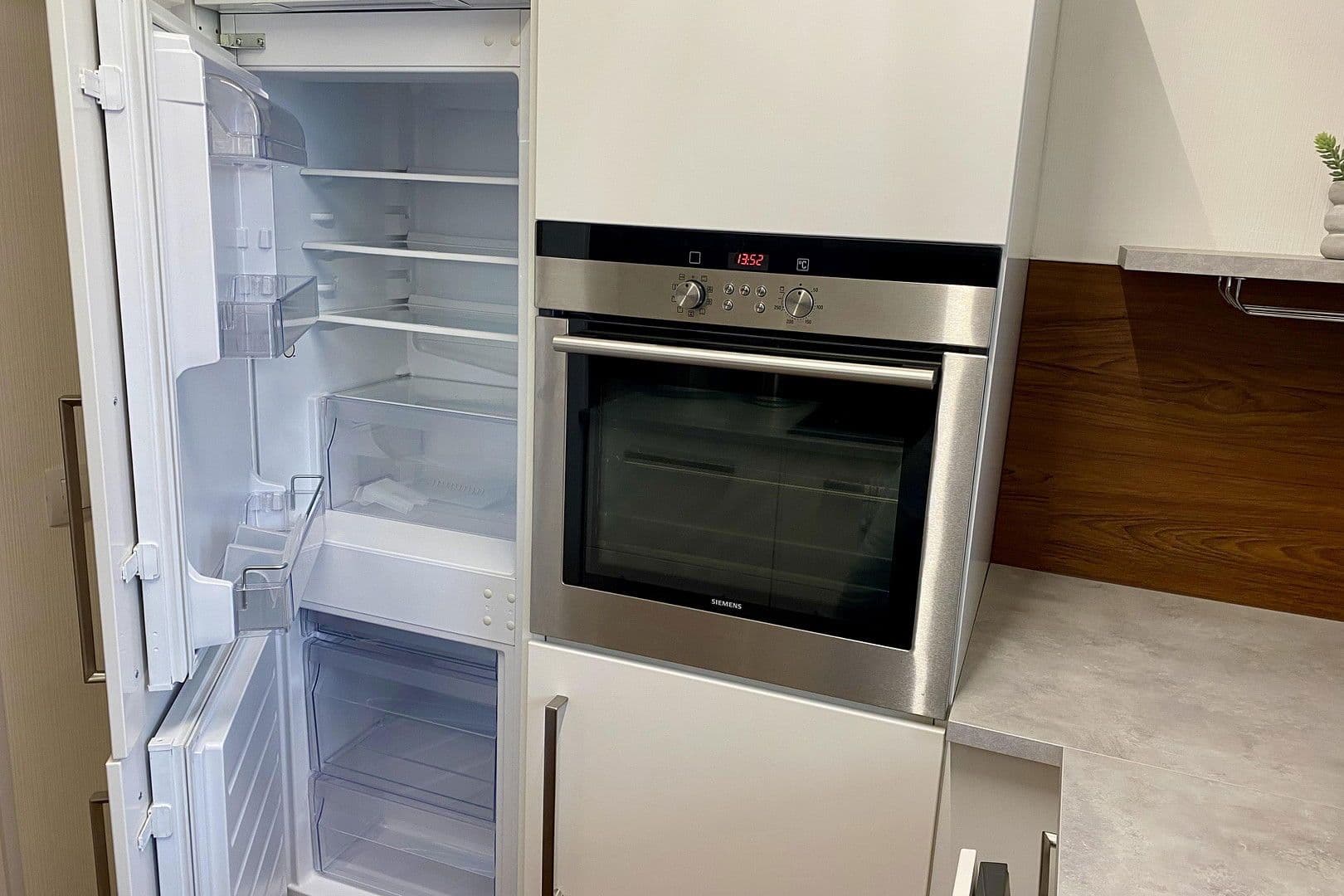 Pronájem bytu 2+1 68 m², Hohenstaufen Straße 10, Wiesbaden, Hessen Pronájem bytu 2+1 68 m², Hohenstaufen Straße 10, Wiesbaden, Hessen