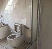 Pronájem bytu 4+1 94 m², Bahraer Straße 14, Hirschstein, Sasko Pronájem bytu 4+1 94 m², Bahraer Straße 14, Hirschstein, Sasko