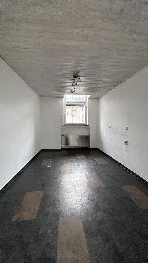 Prodej nebytového prostoru 57 m², Friedberger Str. 152, Augsburg, Bavorsko Prodej nebytového prostoru 57 m², Friedberger Str. 152, Augsburg, Bavorsko