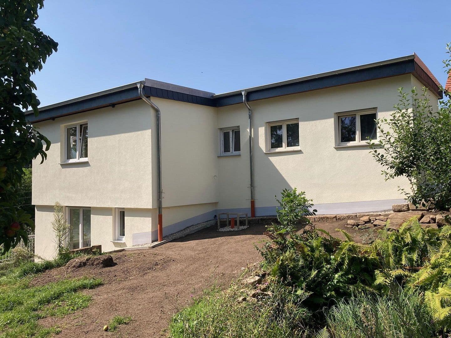 Pronájem domu 155 m², pozemek 250 m², Am Hang 33 B, Dorfhain, Sasko Pronájem domu 155 m², pozemek 250 m², Am Hang 33 B, Dorfhain, Sasko