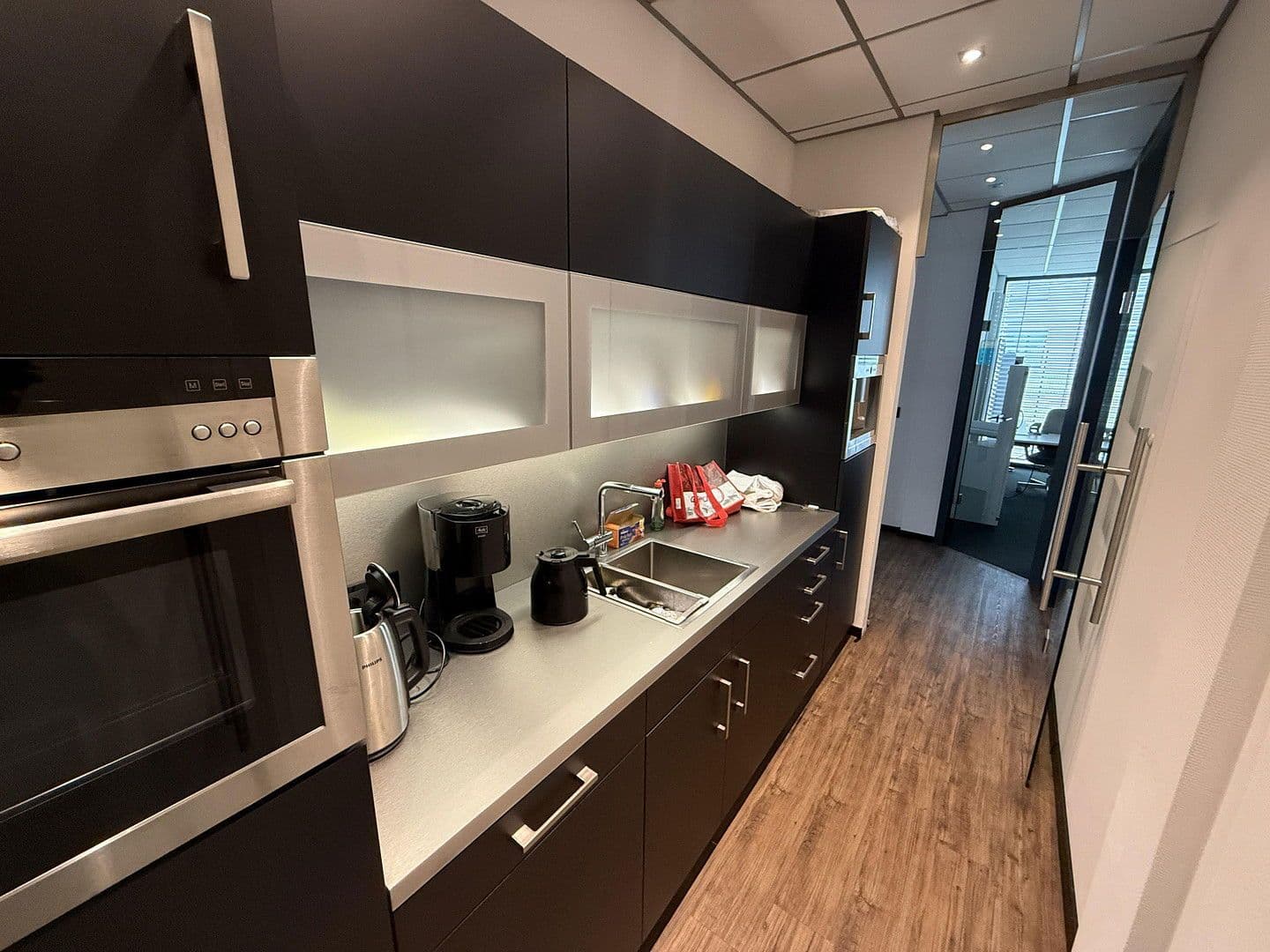 Pronájem kanceláře 140 m², Daimlerring 6D, Hildesheim, Dolní Sasko Pronájem kanceláře 140 m², Daimlerring 6D, Hildesheim, Dolní Sasko