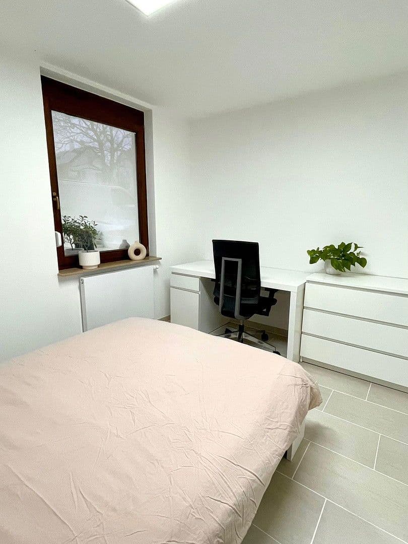 Pronájem bytu 2+kk 45 m², Hauptstraße, Stuttgart, Bádensko-Württembersko Pronájem bytu 2+kk 45 m², Hauptstraße, Stuttgart, Bádensko-Württembersko