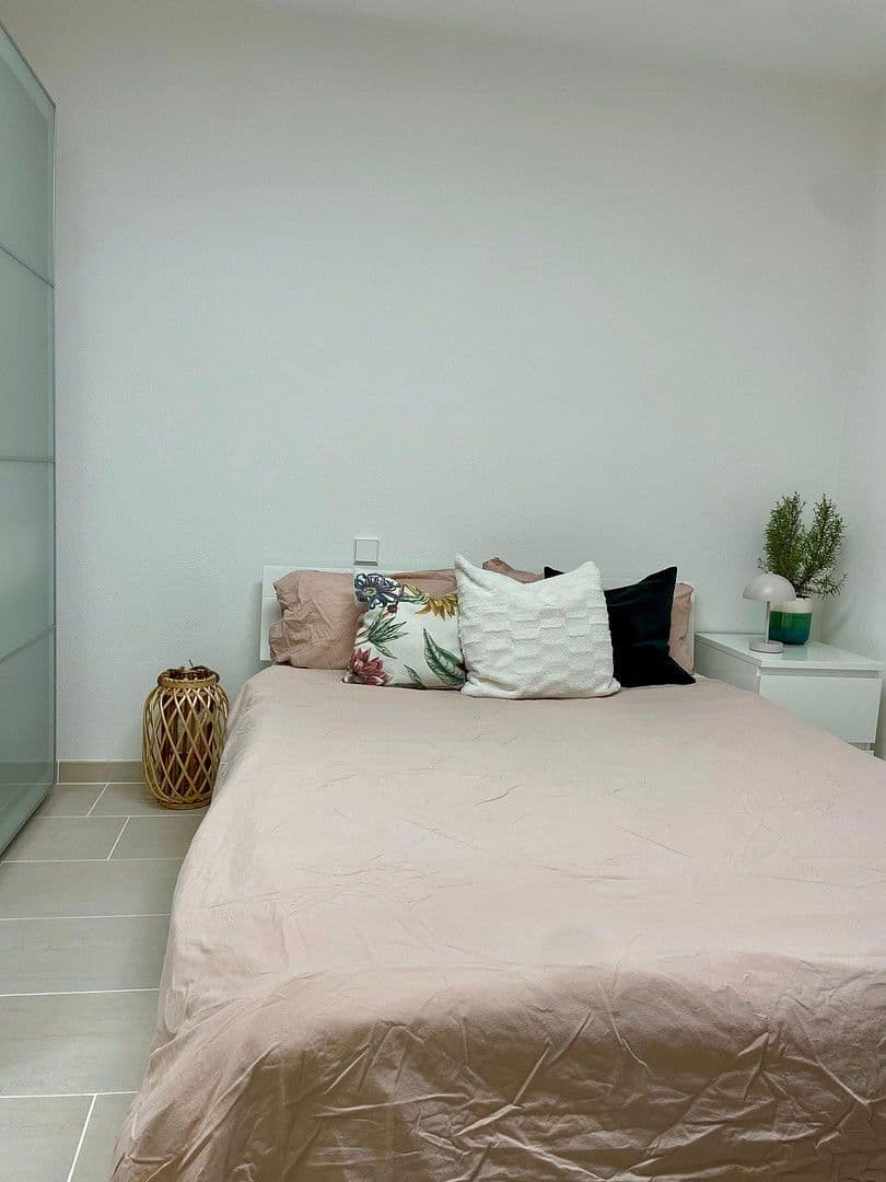 Pronájem bytu 2+kk 45 m², Hauptstraße, Stuttgart, Bádensko-Württembersko Pronájem bytu 2+kk 45 m², Hauptstraße, Stuttgart, Bádensko-Württembersko